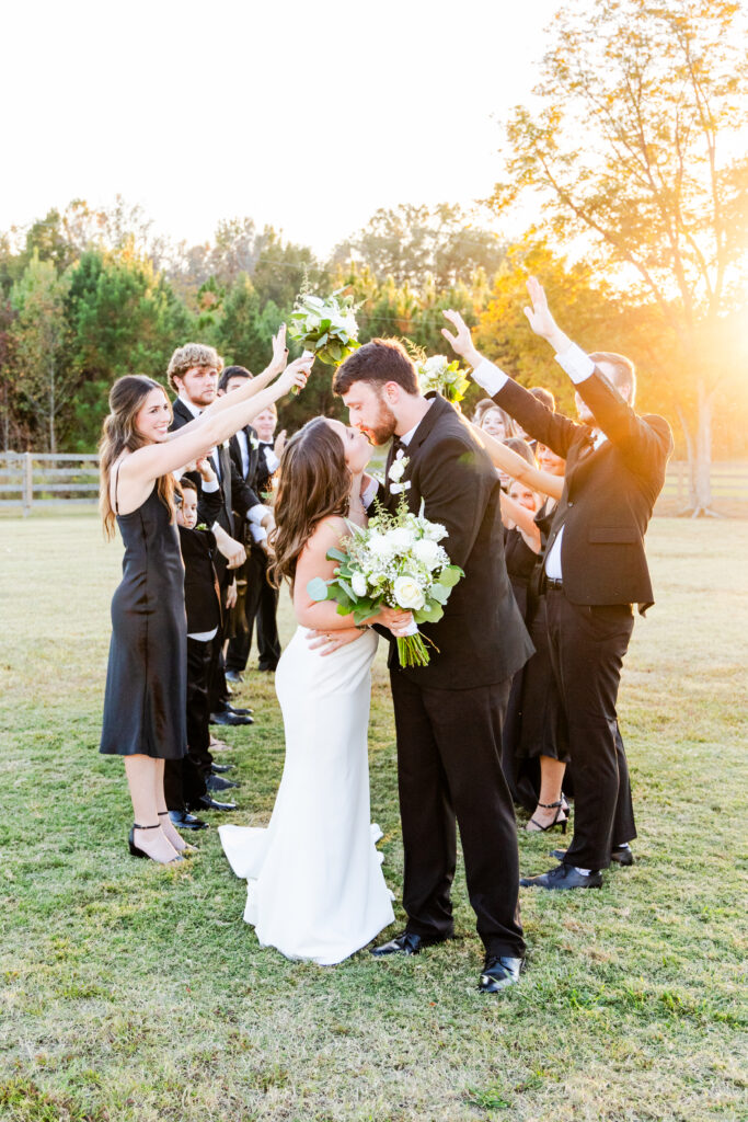 bridal party portraits at belle's venue and farms