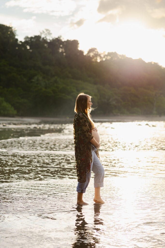 maternity photography in costa rica