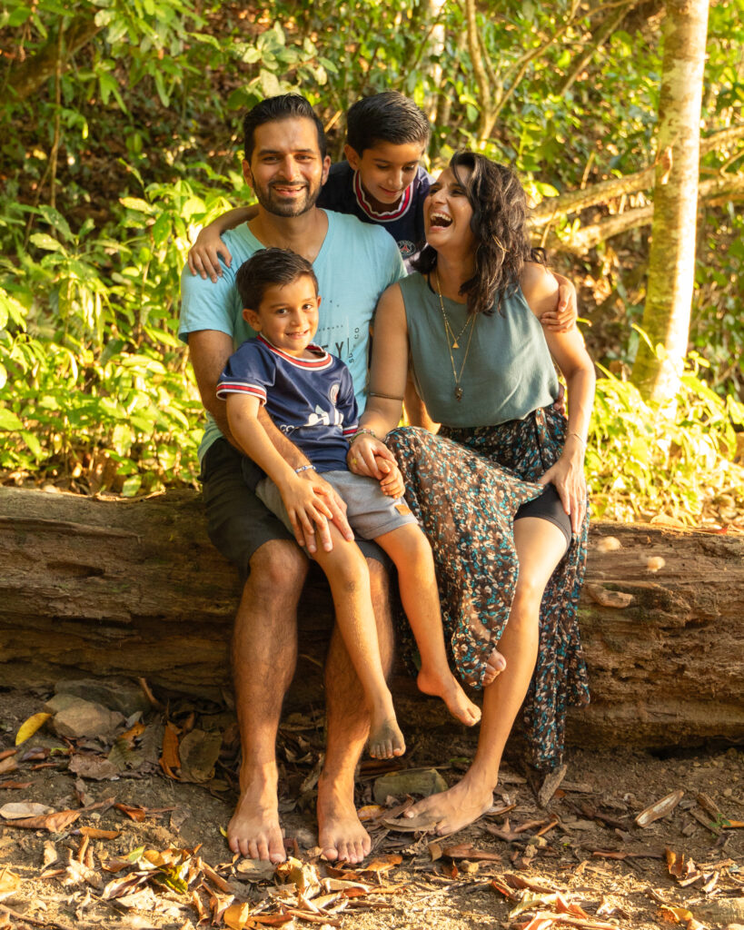 Family of 4 photography in Uvita Costa Rica