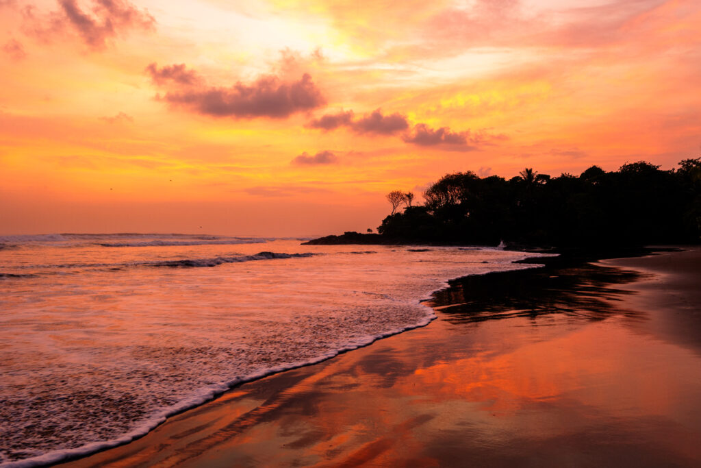 manifest my dream life sunset in costa rica