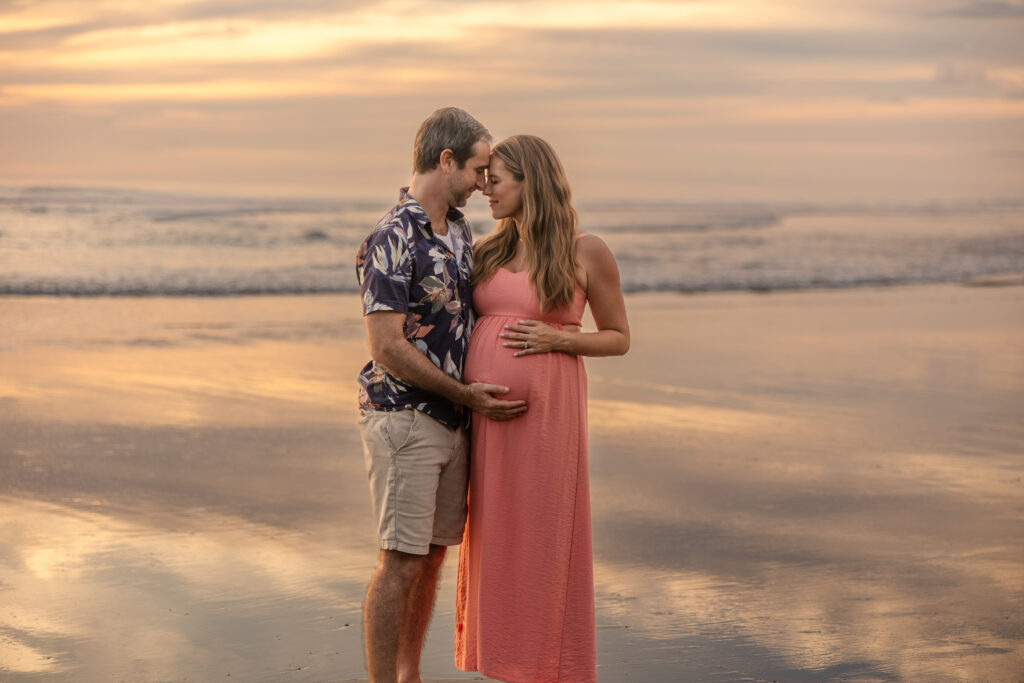 Maternity Photographer in Costa Rica Jaime Hausler