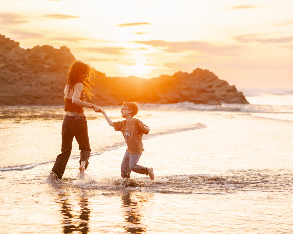 family portraits in costa rica: relaxed and guided