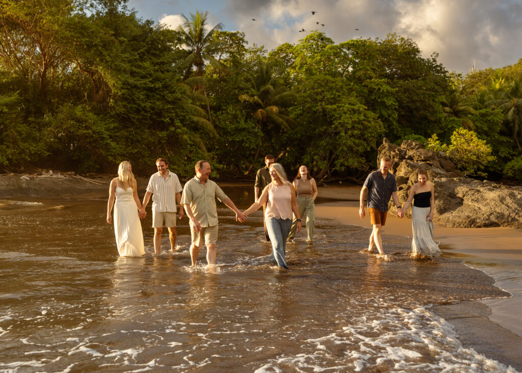 extended family photography in costa rica